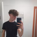 Léo