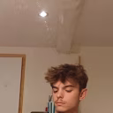 Léo