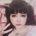 Vi