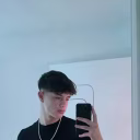 Léo