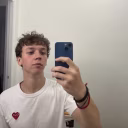 Théo
