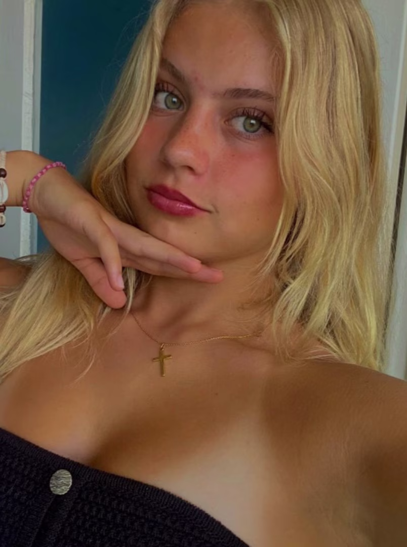 Photo de Louane